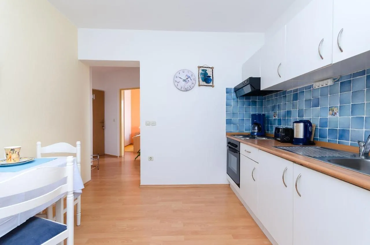 Apartments Damir Banjol 0*,  Croaţia